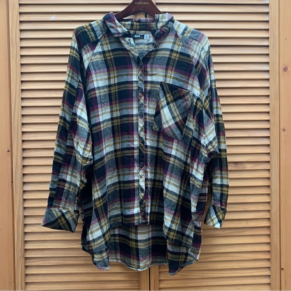 BDG urban outfitters flannel size medium